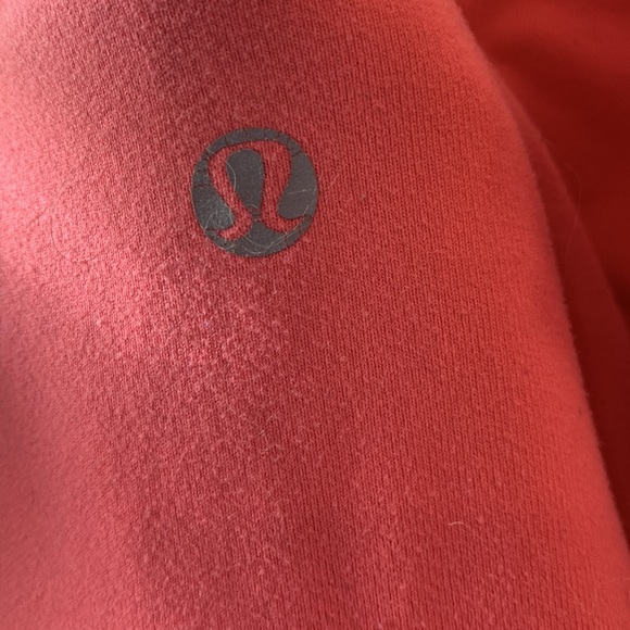 Coral Lululemon racerback yoga tank with built-in bra - Picture 4 of 5